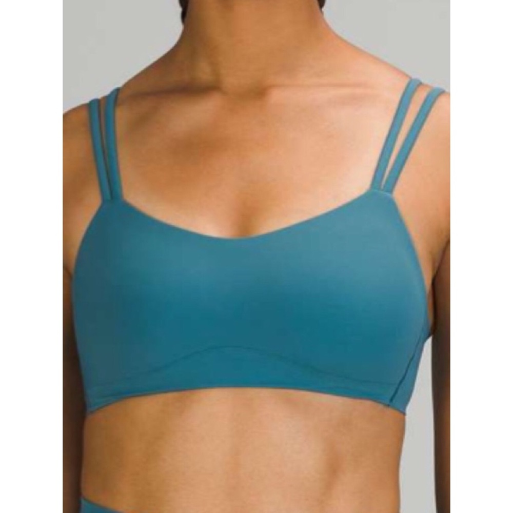 🌼Lululemon Like a Cloud Sports Bra Capture Blue Yoga 10 Light Comfortable
